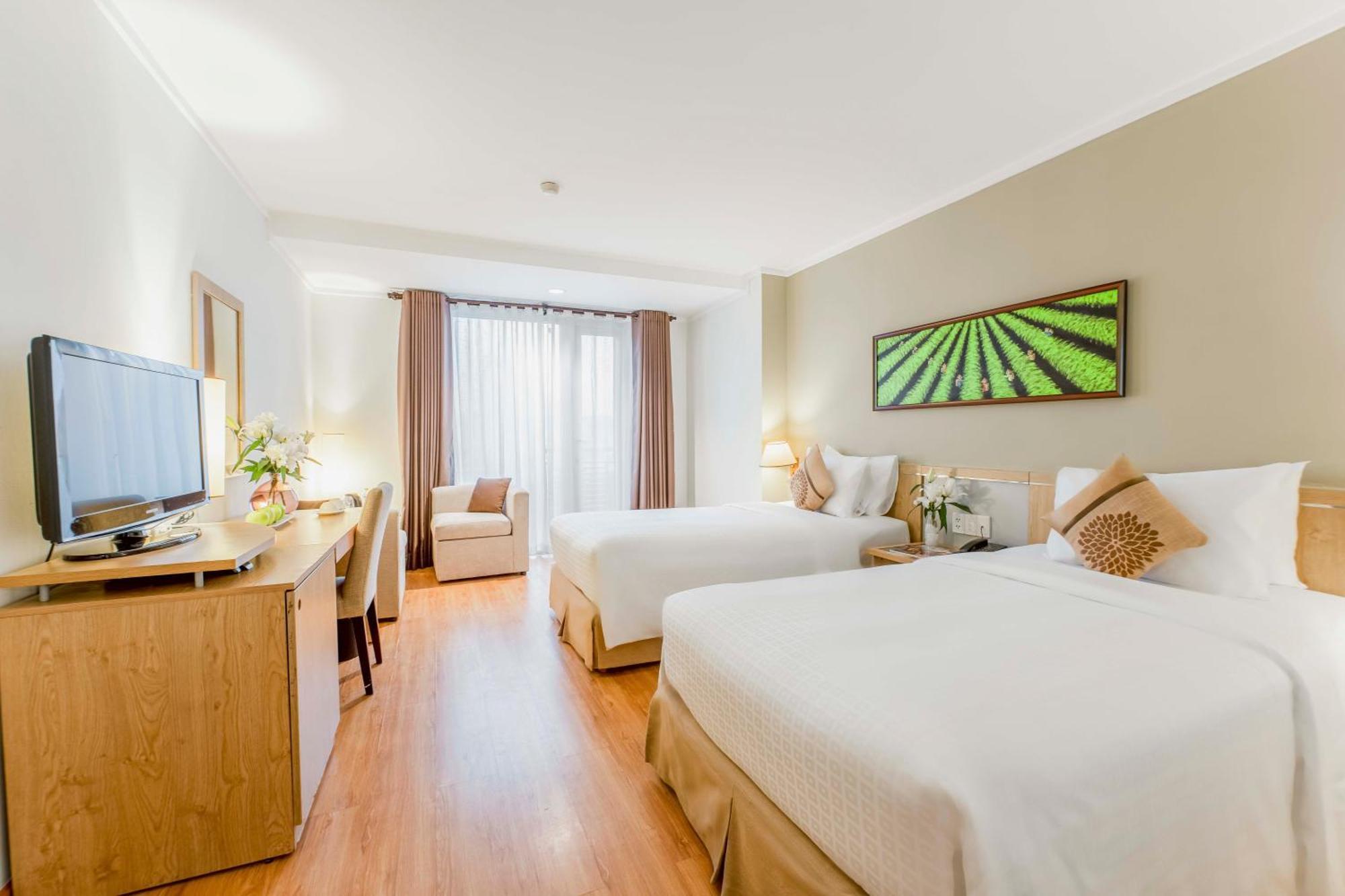 Khách sạn Viễn đông 3*